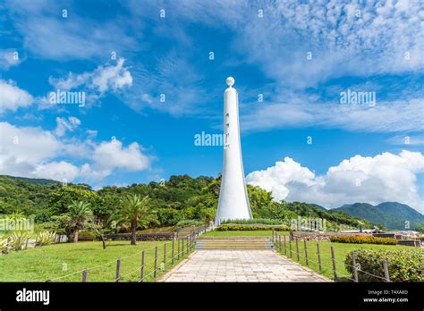  Tropic of Cancer Monumenten - En solkysst hyllning till jordens axel!